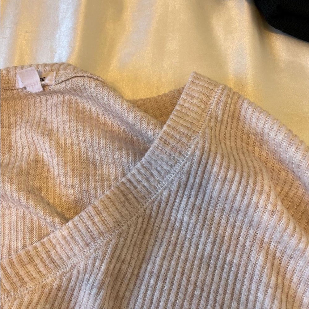 knit top
